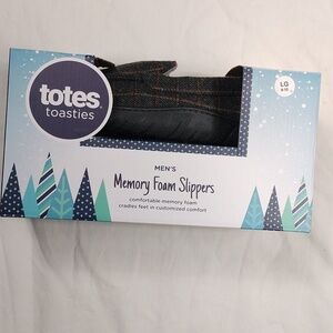 NIB Totes Toasties mens slippers size 9-10